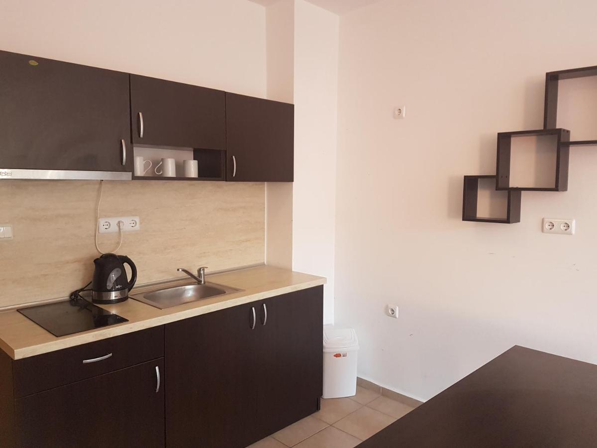 Salt Lake Aparthotel Pomorie Eksteriør bilde